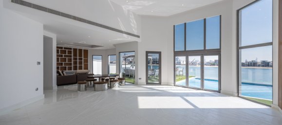 4 bedrooms Villa for sale in Palm Jumeirah, Dubai, UAE № 105980 3