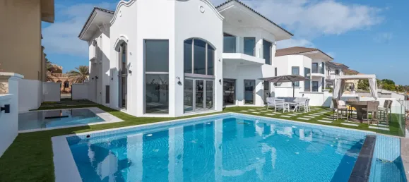 4 bedrooms Villa for sale in Palm Jumeirah, Dubai, UAE № 105980 2