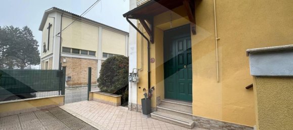 Apartamento de 4 habitaciónes en Avezzano, Italy No. 33663 18