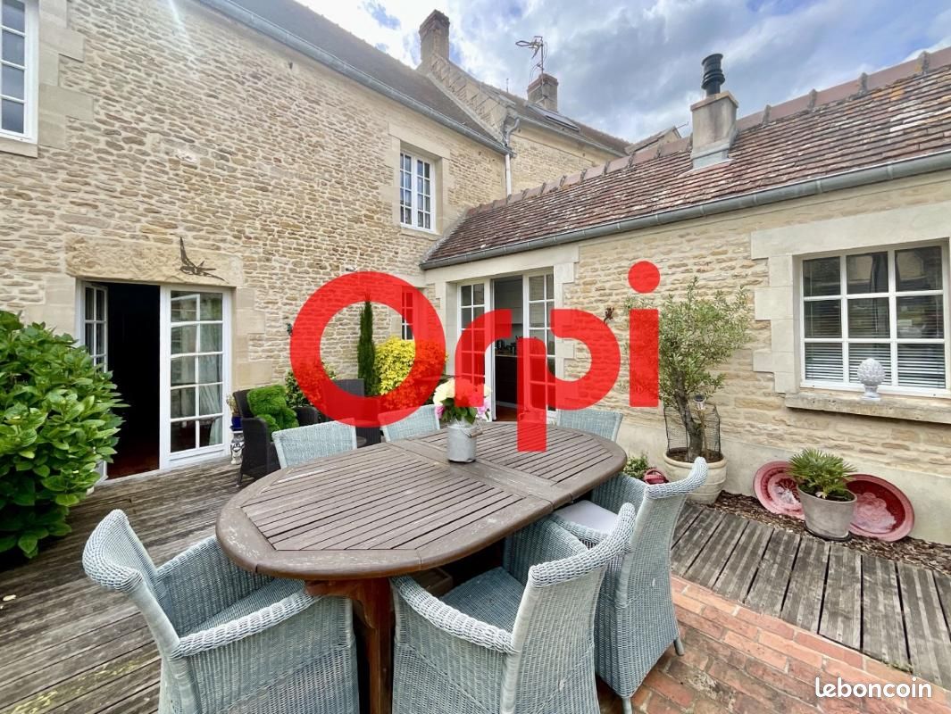 5 chambres Maison à Bernières-sur-Mer, France No. 356503