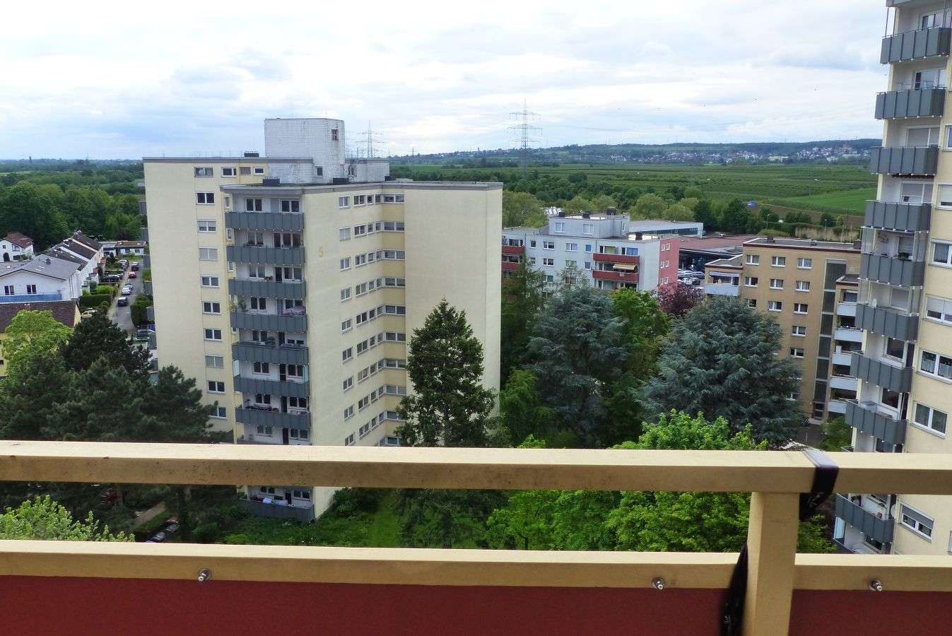 3 bedrooms Apartment in Main-Taunus, Germany No. 154073