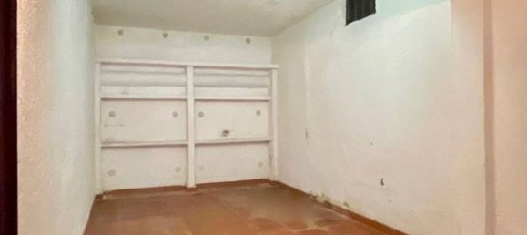 15m² Garage in Rome, Italy No. 27833 3