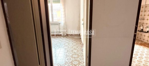 3 rooms Apartment in Cento, Italy No. 305099 5