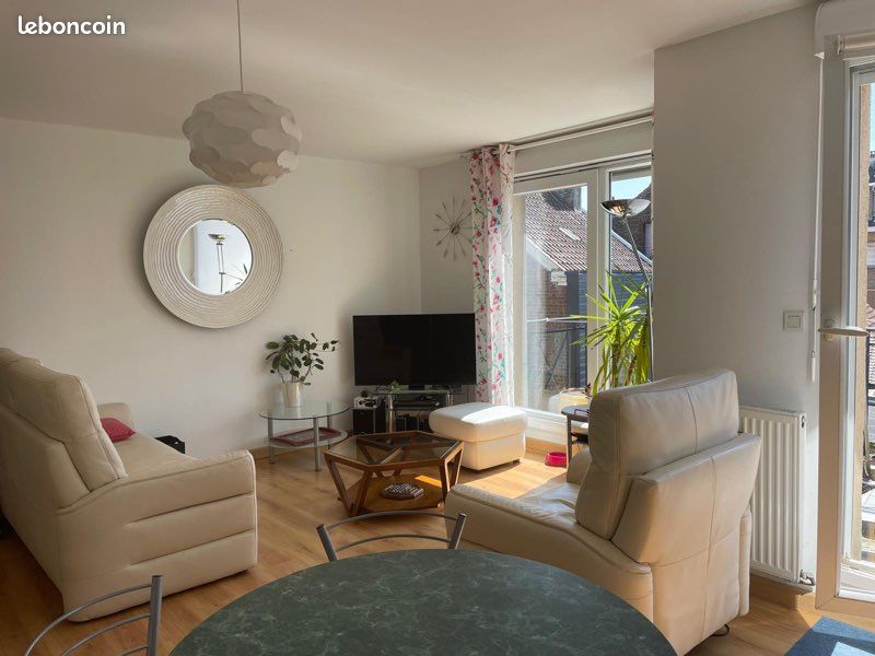 3 bedrooms Apartment in Valenciennes, France No. 333013