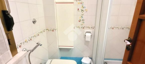 Apartamento de 3 dormitorios en Airola, Italy No. 329168 27