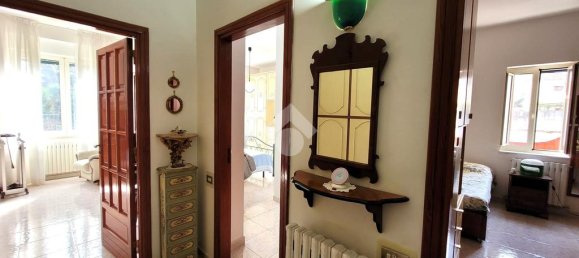 Apartamento de 3 dormitorios en Airola, Italy No. 329168 15