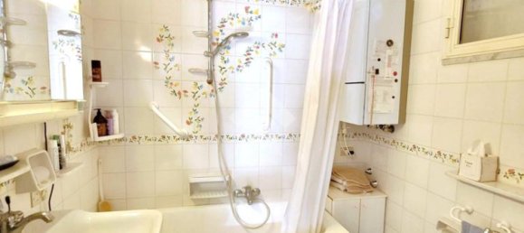 Apartamento de 3 dormitorios en Airola, Italy No. 329168 25