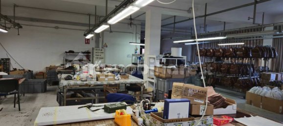 1600m² Warehouse in Castellalto, Italy No. 229797 15