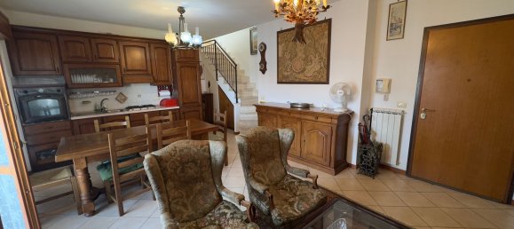 4 bedrooms Duplex in Rome, Italy No. 332023 8