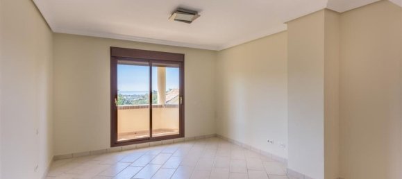 5 bedrooms House in Malaga, Spain No. 85143 6