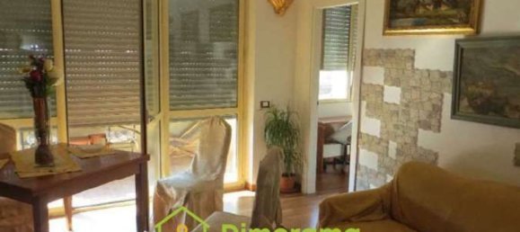 5-salle Appartement à Vimodrone, Italy No. 17423 6