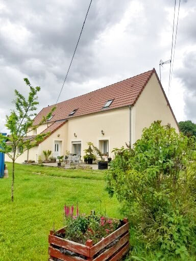 4 غرف نوم منزل في Dammarie-en-Puisaye, France رقم 62249