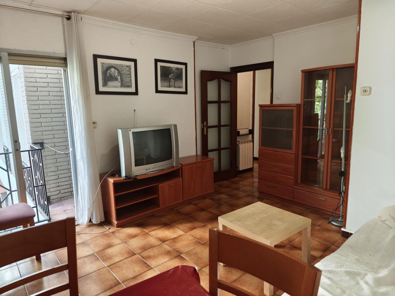 Apartamento de 3 dormitorios en Barcelona, Spain No. 235748