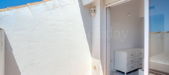 3 bedrooms Penthouse in Marbella, Spain No. 180901 14