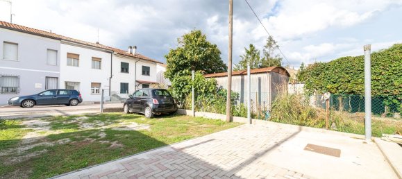 4 Schlafzimmer Wohnung in Cesenatico, Italy, Nr. 353599 16