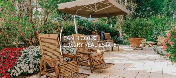 5 rooms Commercial property in Forte dei Marmi, Italy No. 210027 2