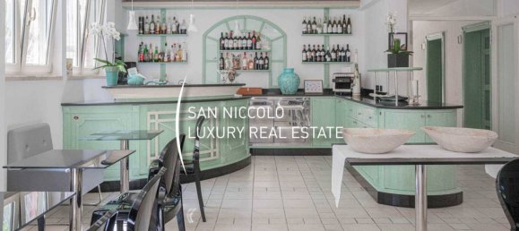5 rooms Commercial property in Forte dei Marmi, Italy No. 210027 10