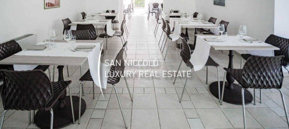 5 rooms Commercial property in Forte dei Marmi, Italy No. 210027 17