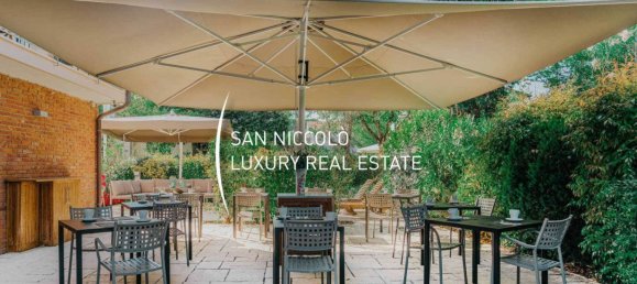 5 rooms Commercial property in Forte dei Marmi, Italy No. 210027 6