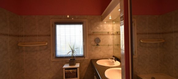 4 غرف نوم فيلا في Saint-Fiacre-sur-Maine, France رقم 102947 18