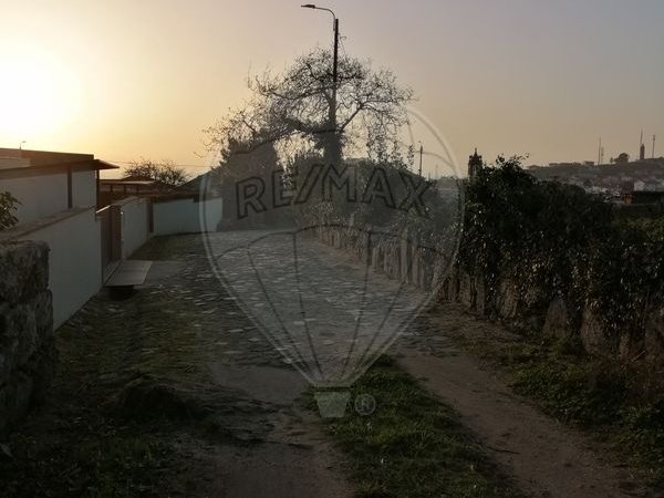 1263m² Land in Viana do Castelo, Portugal No. 88131