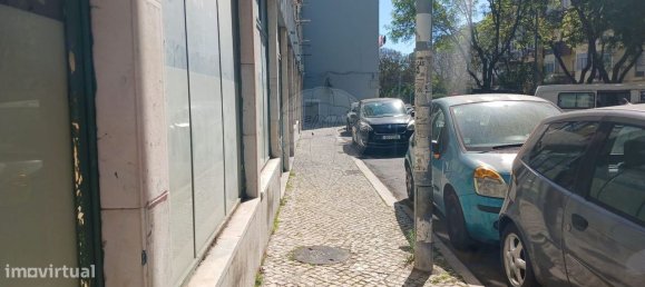Gewerbliche Immobilie in Oeiras, Portugal 175m², Nr. 69217 4