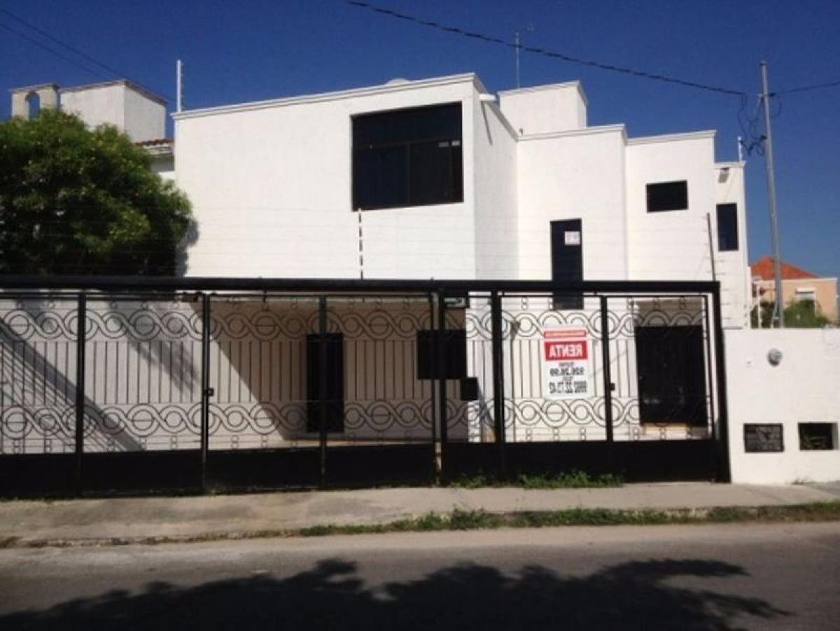 4 bedrooms House in Yucatan, Mexico No. 164616