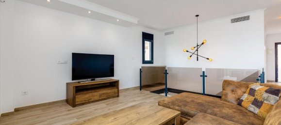 4 bedrooms Villa in Torrevieja, Spain No. 12226 26