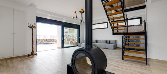 4 bedrooms Villa in Torrevieja, Spain No. 12226 9