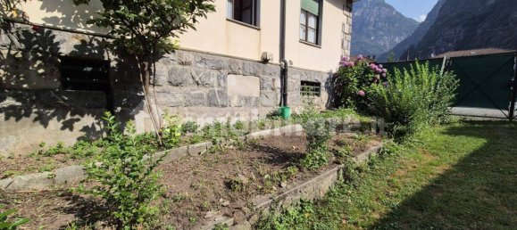 1 bedroom Apartment in Novate Mezzola, Italy No. 311093 30