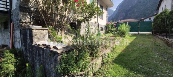 1 bedroom Apartment in Novate Mezzola, Italy No. 311093 33