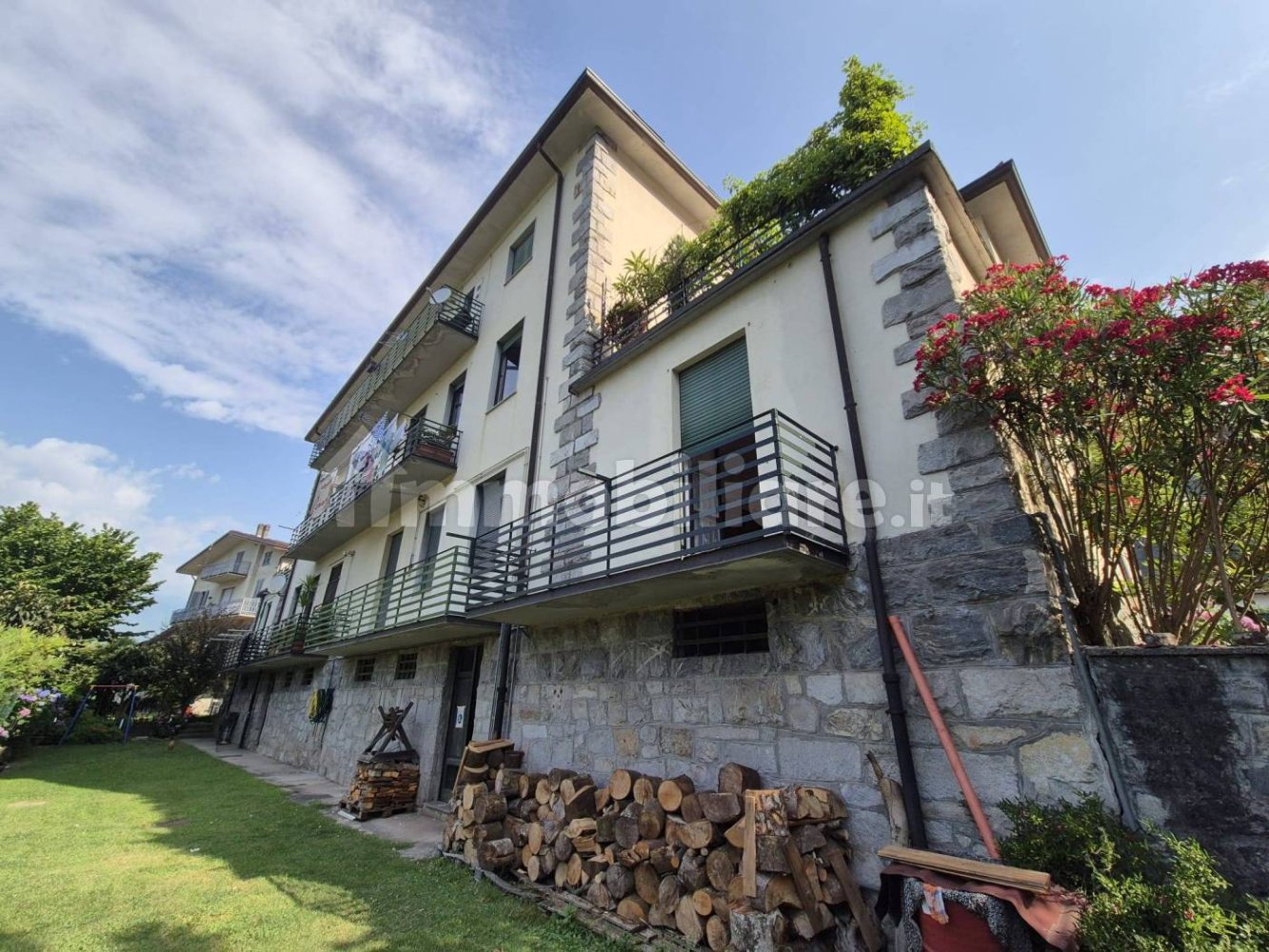 1 bedroom Apartment in Novate Mezzola, Italy No. 311093