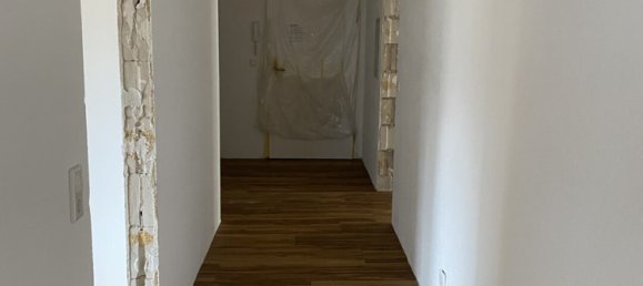 Квартира с 3 комнатами в Neustadt an der Aisch, Германия № 59459 4