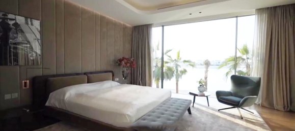 5 bedrooms Villa in Palm Jumeirah, UAE No. 170 5