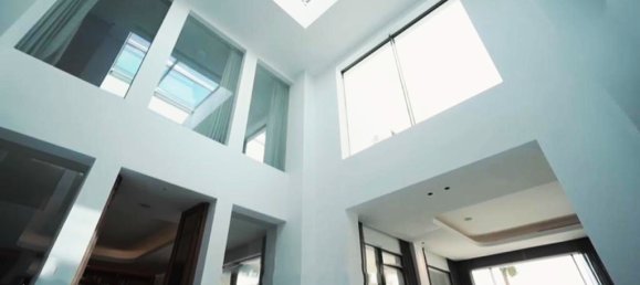 5 bedrooms Villa in Palm Jumeirah, UAE No. 170 11