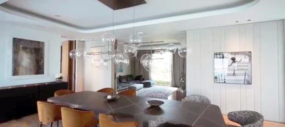 5 bedrooms Villa in Palm Jumeirah, UAE No. 170 2