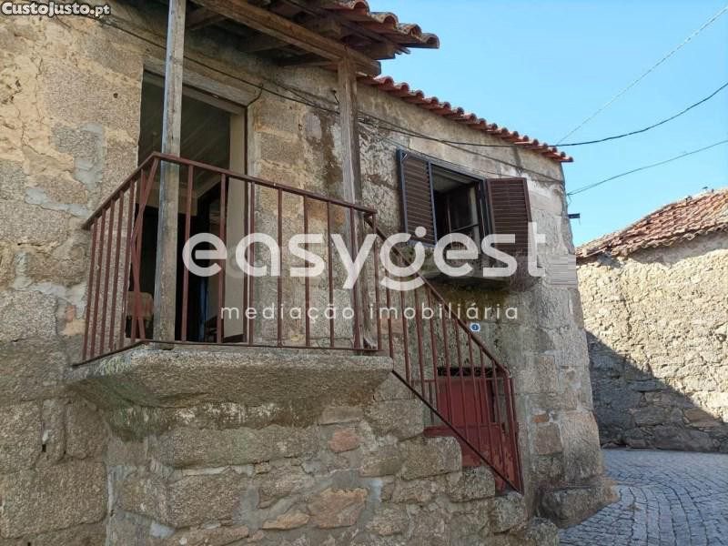 1 bedroom House in Oliveira do Hospital, Portugal No. 90926