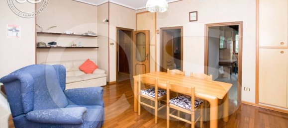 Квартира с 3 спальнями в Манербио, Италия № 327328 3