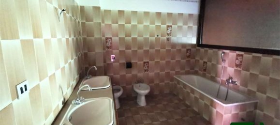 8 rooms House in Pergine Valsugana, Italy No. 79377 12