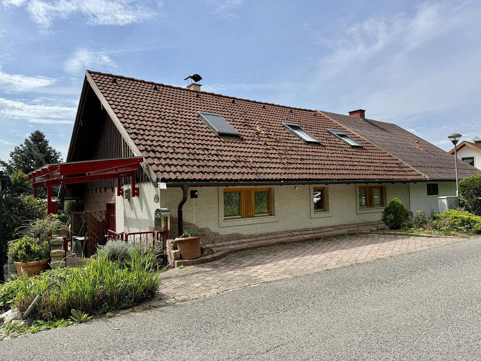 4 bedrooms House in Neudorfl, Austria No. 127349