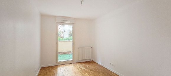 3 bedrooms Apartment in Massy, France No. 172733 4