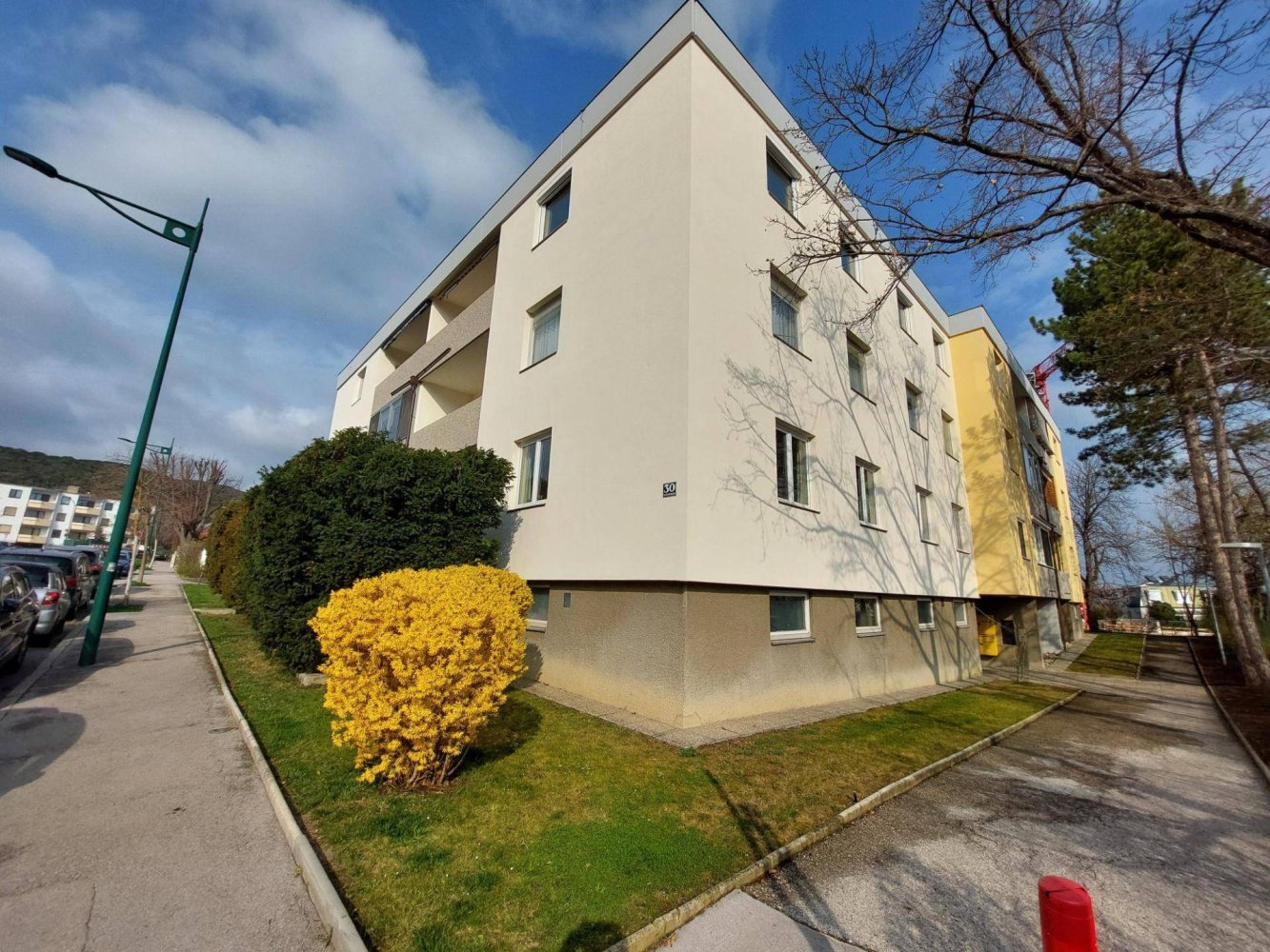 3 bedrooms Apartment in Modling, Austria No. 37126