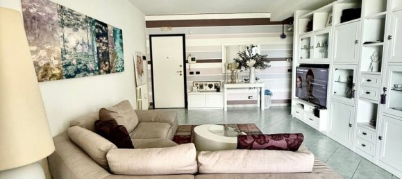 5 bedrooms Apartment in Ragusa, Italy No. 355889 4