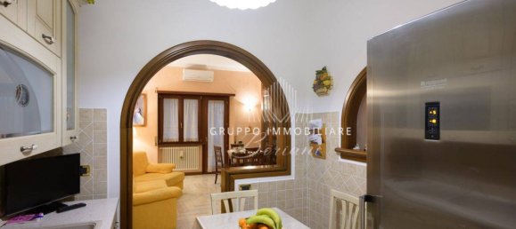 Квартира с 2 спальнями в Рим, Италия № 196427 15