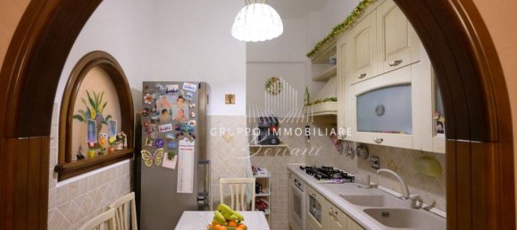 Квартира с 2 спальнями в Рим, Италия № 196427 13