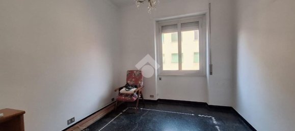 3-Zimmer Wohnung in Genoa, Italy, Nr. 35868 15