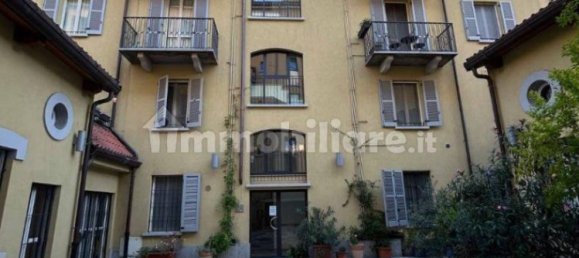 Квартира с 1 спальней в Милан, Италия № 379325 2