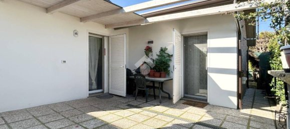 4 bedrooms House in Argenta, Italy No. 14205 12