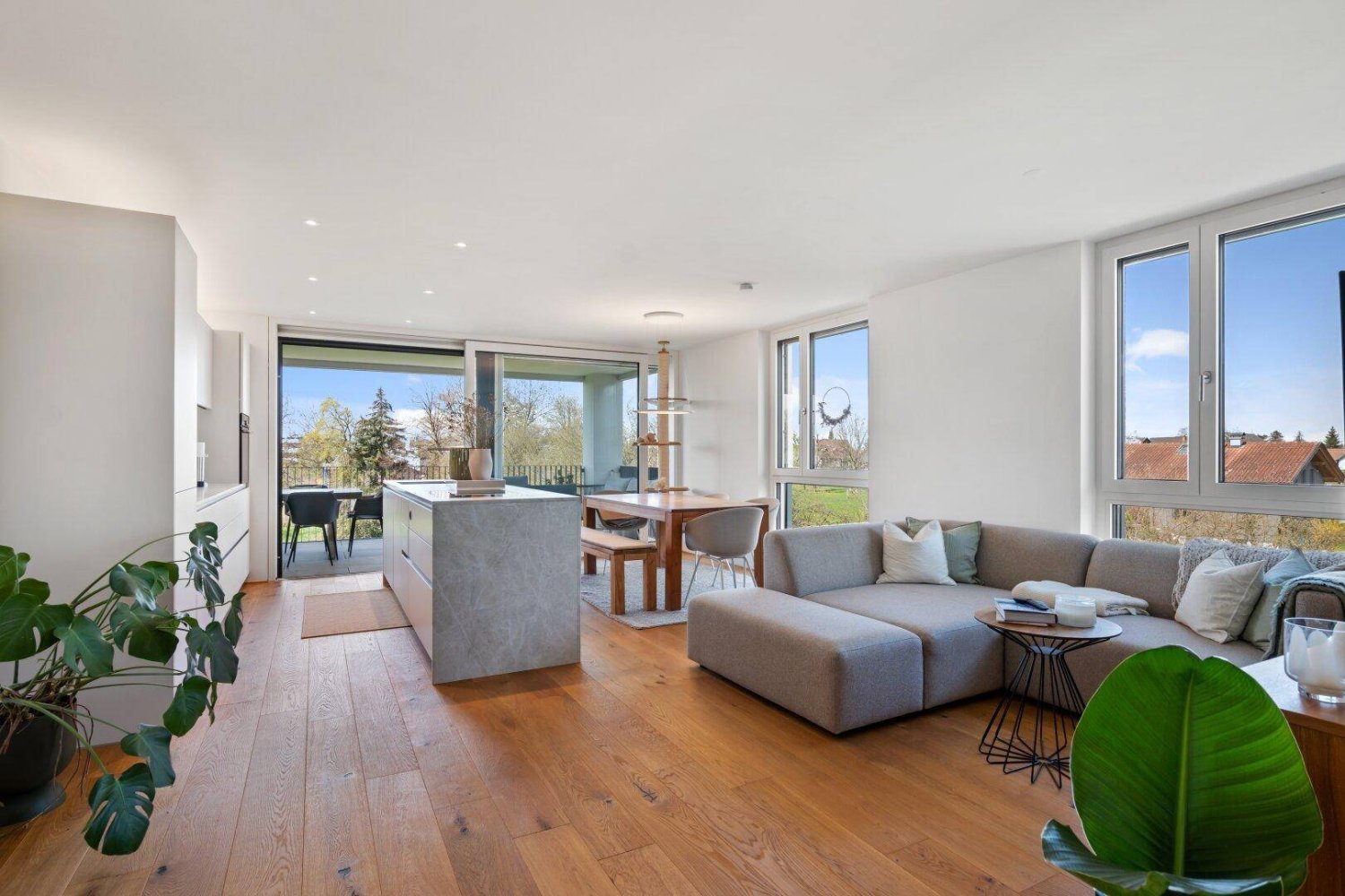 Apartamento de 4 habitaciónes en Hard, Austria No. 140596