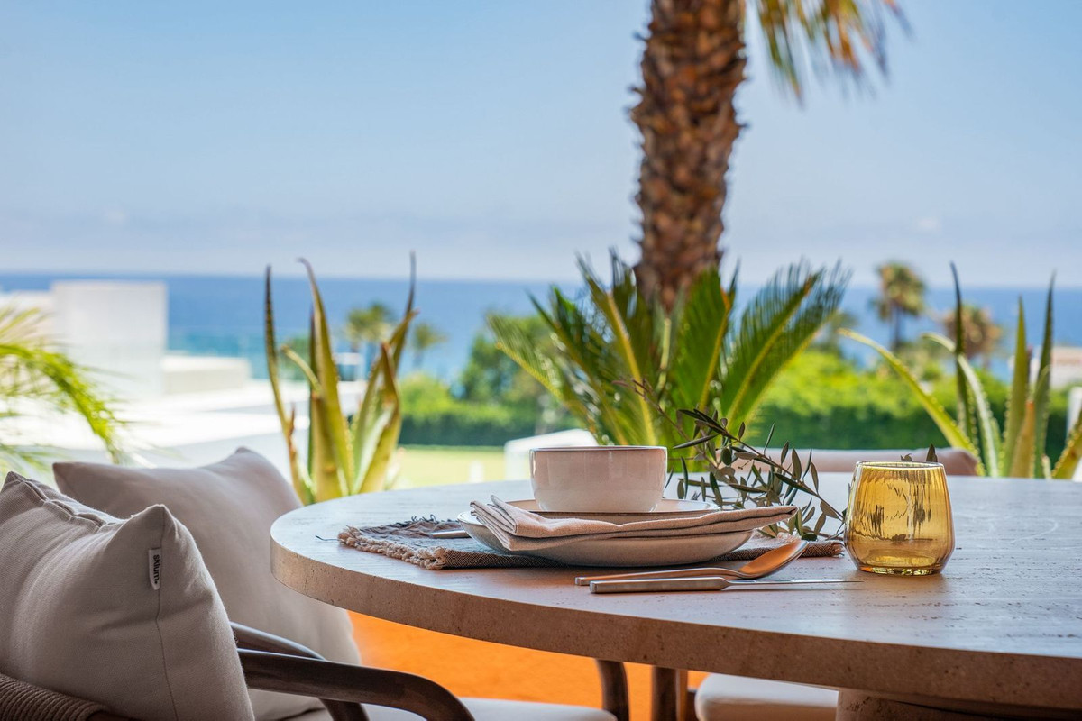 2 bedrooms Apartment in Marbella, Spain No. 215246